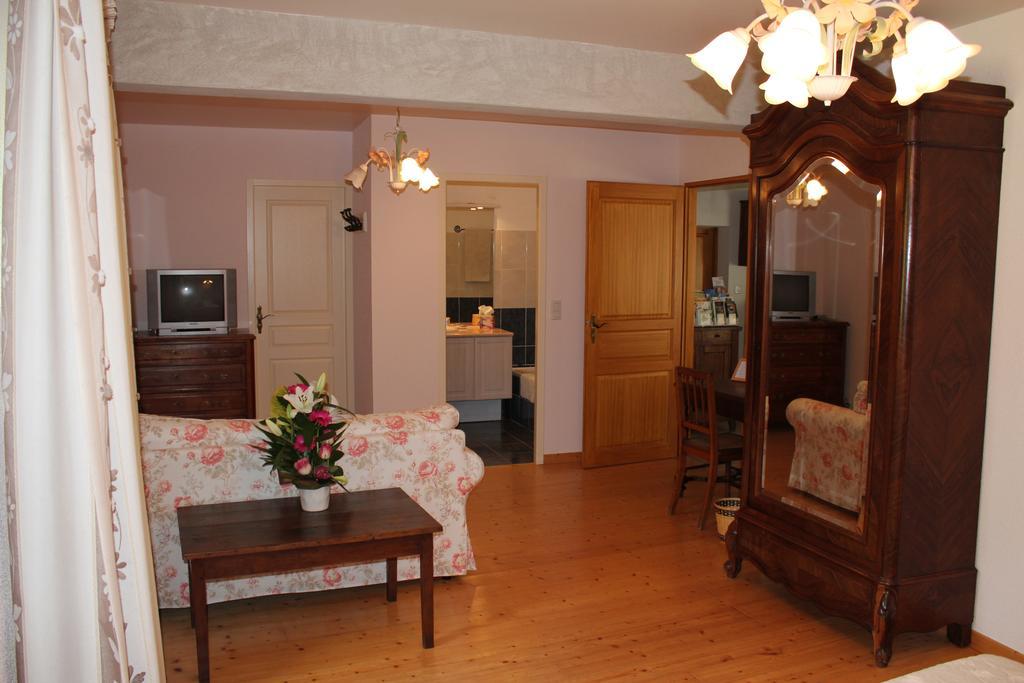 Le Lavoir Bed and Breakfast Peintre Buitenkant foto
